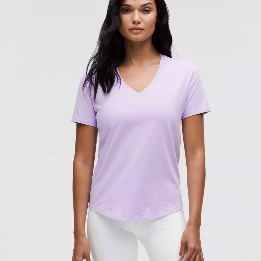 Lululemon Love Tee V Lilac Quartz